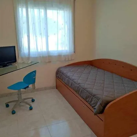 Apartamento Con Piscina Parking Apartment *