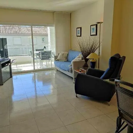 Apartment Apartamento Con Piscina Parking